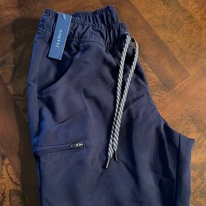 Jaanuu navy joggers scrubs